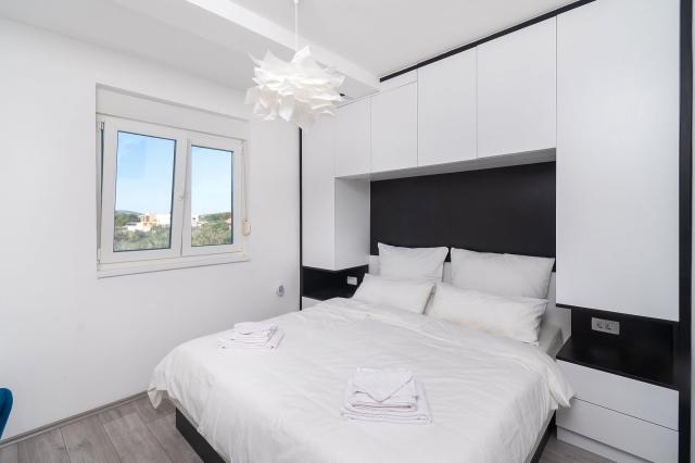 Dovolenka / zájazdy / cestovanie, Chorvátsko, Vodice, apartmán 