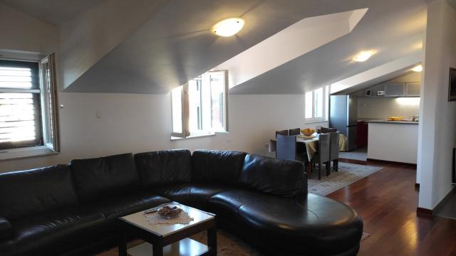 Dovolenka / zájazdy / cestovanie, Chorvátsko, Omiš - apartmán B