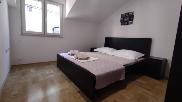 Dovolenka / zájazdy / cestovanie, Chorvátsko, Omiš - apartmán B