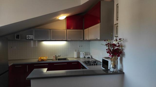 Dovolenka / zájazdy / cestovanie, Chorvátsko, Omiš - apartmán B