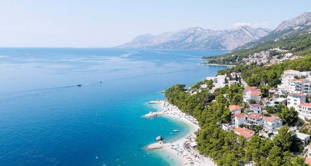 Dovolenka / zájazdy / cestovanie, Chorvátsko, Baška Voda, štúdi