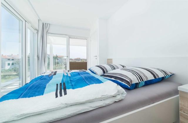 Dovolenka / zájazdy / cestovanie, Chorvátsko, Vodice, Holiday H