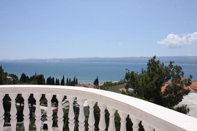 Dovolenka / zájazdy / cestovanie, Chorvátsko, Omiš - Apartmány 