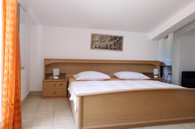 Dovolenka / zájazdy / cestovanie, Chorvátsko, Omiš - Apartmány 
