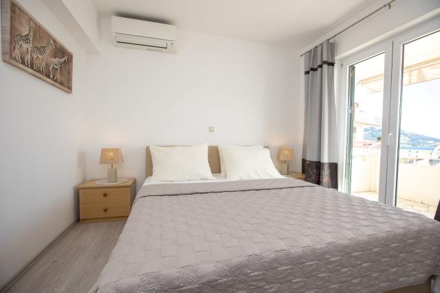 Dovolenka / zájazdy / cestovanie, Chorvátsko, Omiš - Apartmány 
