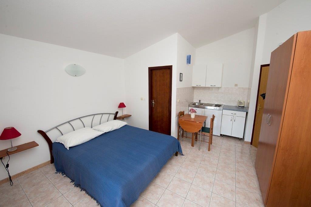 Dovolenka / zájazdy / cestovanie, Chorvátsko, Omiš - Apartmány