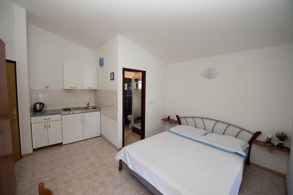 Dovolenka / zájazdy / cestovanie, Chorvátsko, Omiš - Apartmány