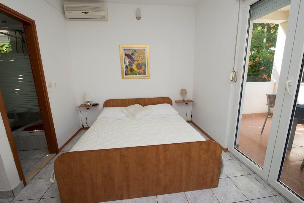 Dovolenka / zájazdy / cestovanie, Chorvátsko, Omiš - Apartmány
