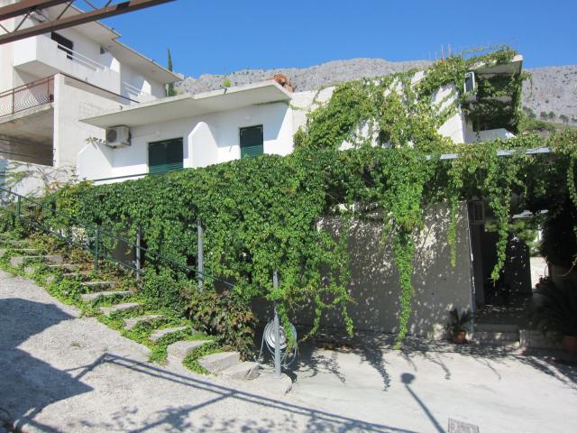 Dovolenka / zájazdy / cestovanie, Chorvátsko, Omiš - Apartmány 