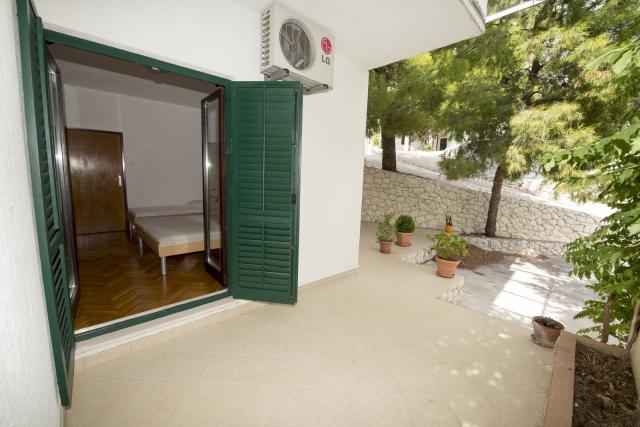Dovolenka / zájazdy / cestovanie, Chorvátsko, Omiš - Apartmány 