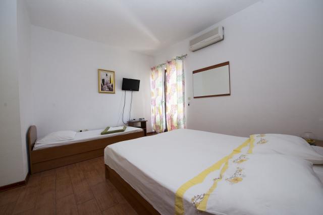 Dovolenka / zájazdy / cestovanie, Chorvátsko, Omiš - Apartmány 