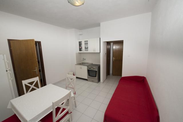 Dovolenka / zájazdy / cestovanie, Chorvátsko, Omiš - Apartmány 