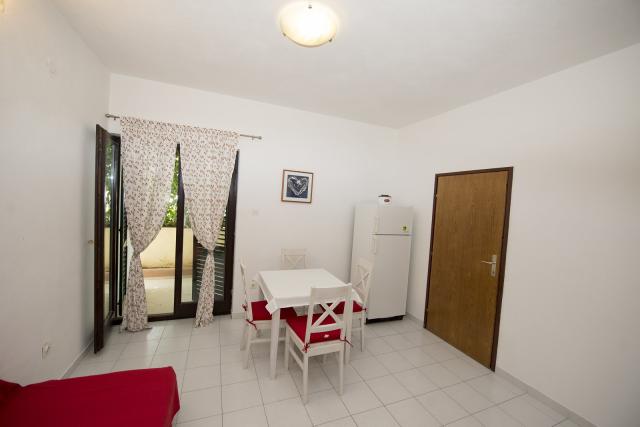 Dovolenka / zájazdy / cestovanie, Chorvátsko, Omiš - Apartmány 