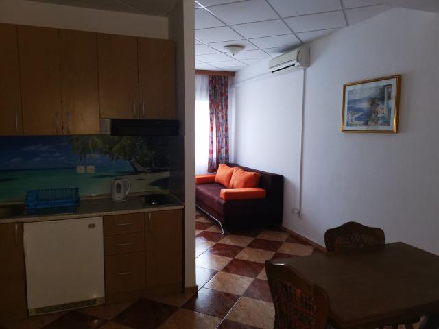 Dovolenka / zájazdy / cestovanie, Chorvátsko, Omiš - Apartmány 
