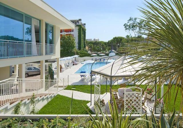 Hotel Bolivar - Lido di Jesolo - bazén