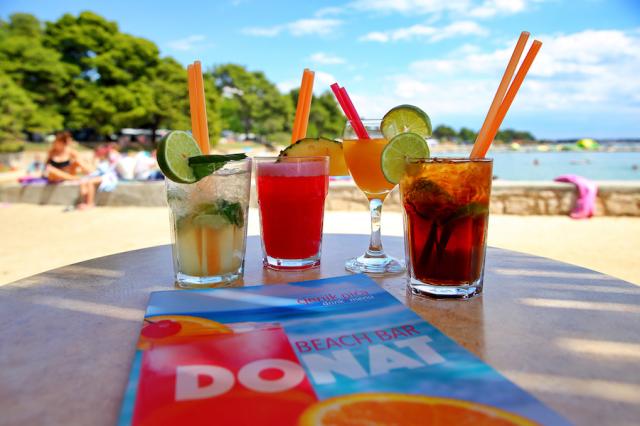 Chorvátsko - Sv.Filip i Jakov - Hotel Villa Donat - Beach bar
