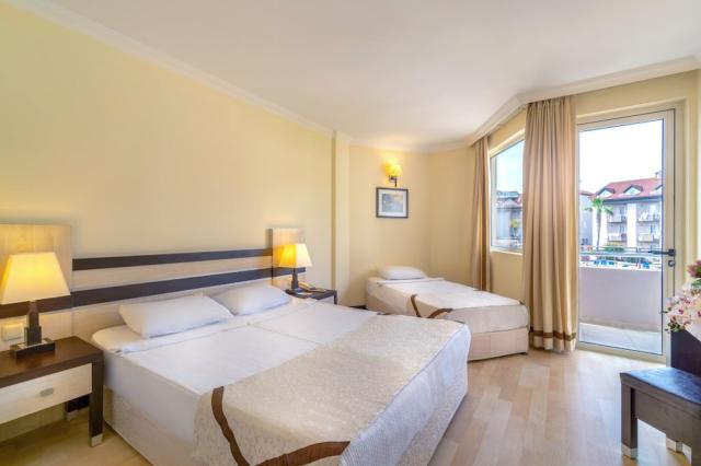 Turecko - Side - Hotel Orfeus Park - izba pre 3 osoby