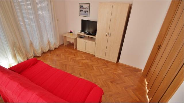Chorvátsko - Omiš - Duće - Apartmány Gašpar - apartmán 1/6 dvoj