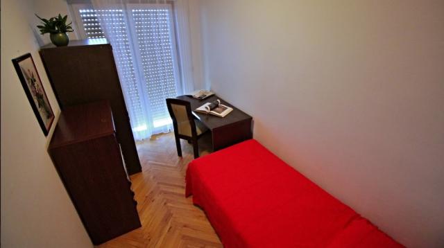 Chorvátsko - Omiš - Duće - Apartmány Gašpar - apartmán 1/6 - sp