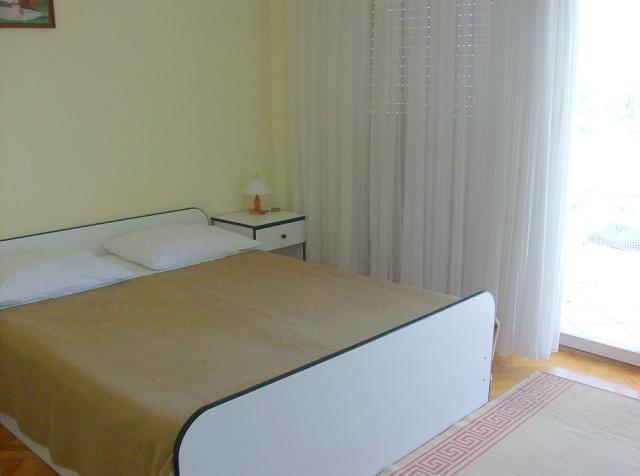 Chorvátsko - Omiš - Duće - Apartmány Gašpar - apartmán 1/6 - sp