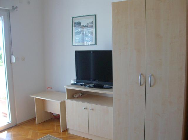 Chorvátsko - Omiš - Duće - Apartmány Gašpar - apartmán 1/6 dvoj