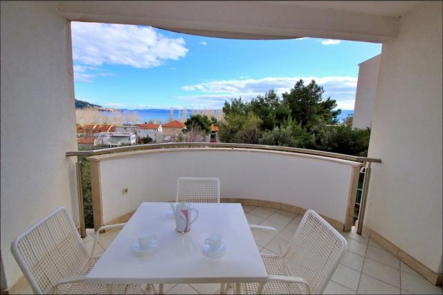 Chorvátsko - Omiš - Duće - Apartmány Gašpar - apartmán 1/6 - ba