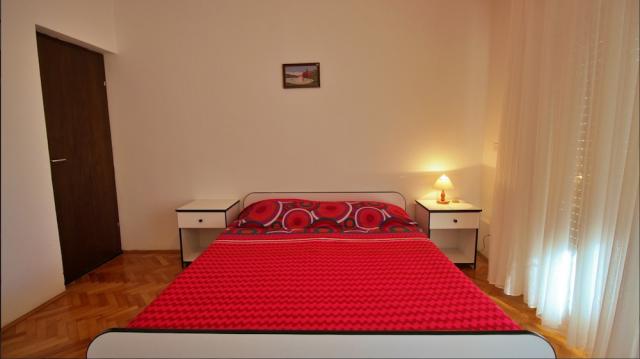 Chorvátsko - Omiš - Duće - Apartmány Gašpar - apartmán 1/6 - sp