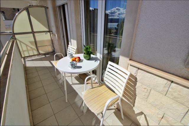 Chorvátsko - Omiš - Duće - Apartmány Gašpar - štúdio 1/2 väčšie