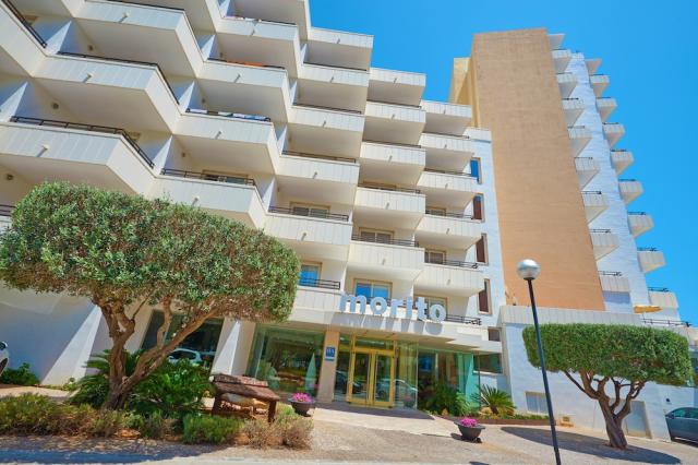 Mallorca - Cala Millor - Morito Suite - vchod do hotela