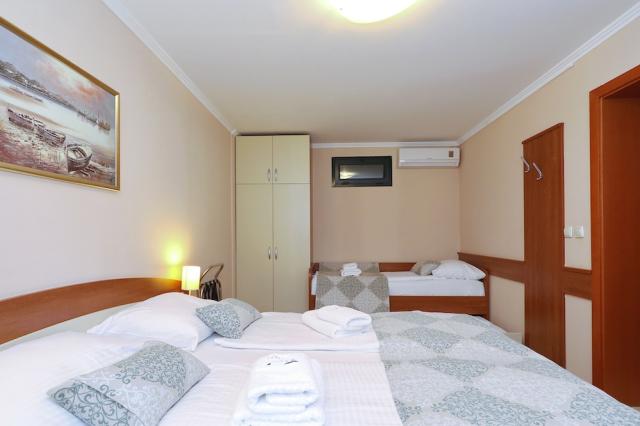 Chorvátsko - Biograd na Moru - San Antonio Resort - trojlôžková