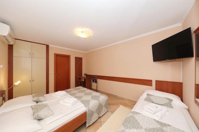 Chorvátsko - Biograd na Moru - San Antonio Resort - trojlôžková