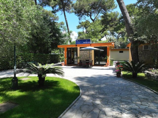 Chorvátsko - Biograd na Moru - San Antonio Resort - recepcia