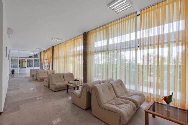Chorvátsko - Baško Polje - Hotel Alem - lobby