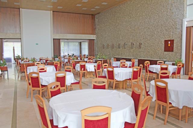 Chorvátsko - Baško Polje - Hotel Alem - reštaurácia