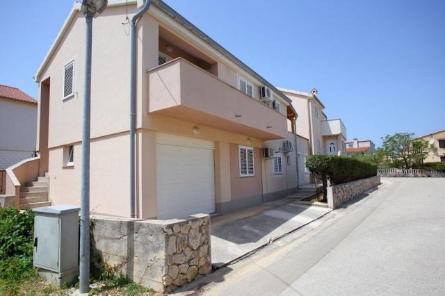 Chorvátsko - ostrov Nin - Nin - apartmánový dom Sabun