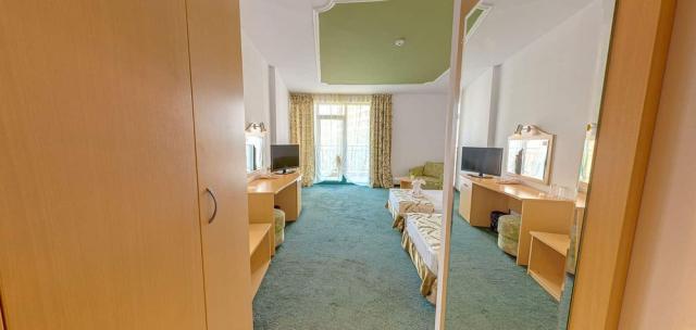Bulharsko - Slnečné pobrežie - hotel Mena Palace - dvojlôžková 