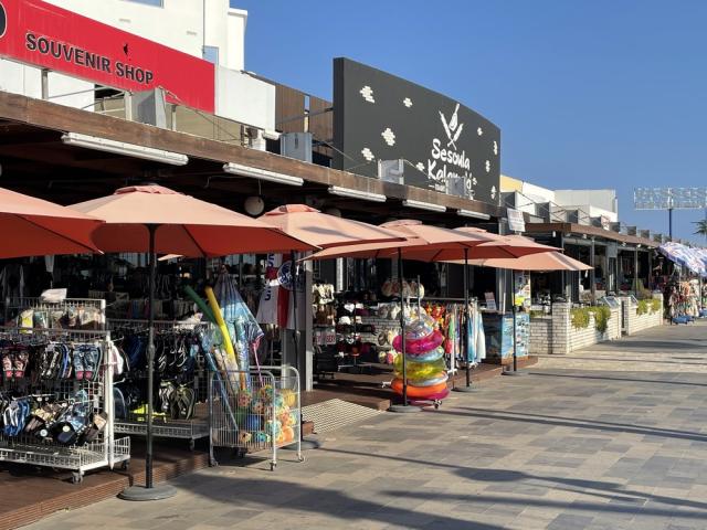 Cyprus - Ayia Napa - obchody