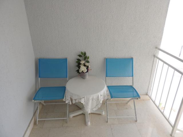Chorvátsko - Baška Voda - Villa Manda - posedenie