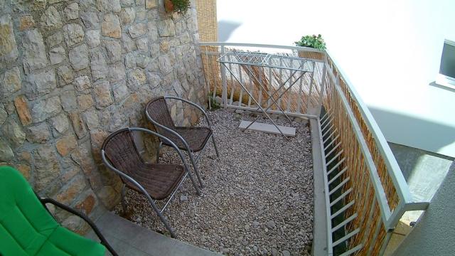 Chorvátsko - Baška Voda - Villa Manda - posedenie