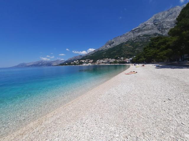 Chorvátsko - Baška Voda - Villa Manda - pláž