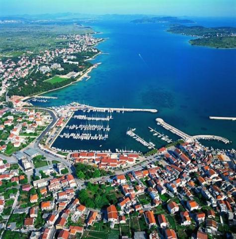 Chorvátsko - Vodice - Srima - apartmány Poseidon - okolie