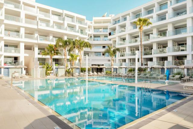 Cyprus - Ayia Napa - Hotel Limanaki Beach - bazén