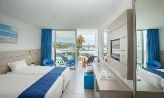 Cyprus - Ayia Napa - hotel Limanaki Beach - izba Deluxe oriento