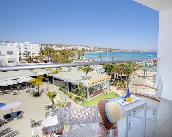 Cyprus - Ayia Napa - hotel Limanaki Beach - Junior Suita orient