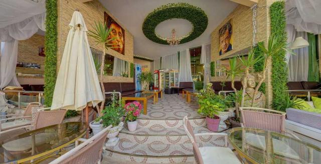 Bulharsko - Slnečné pobrežie - hotel Mena Palace - coctail bar