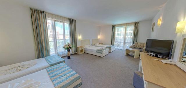 Bulharsko - Slnečné pobrežie - hotel Mena Palace - rodinná izba