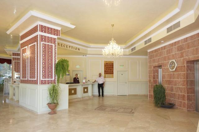 Bulharsko - Slnečné pobrežie - hotel Mena Palace - recepcia