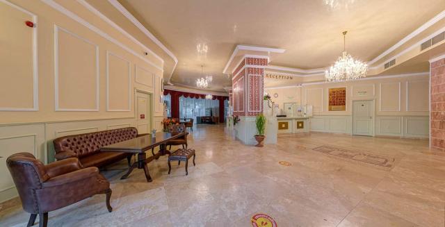 Bulharsko - Slnečné pobrežie - hotel Mena Palace - lobby