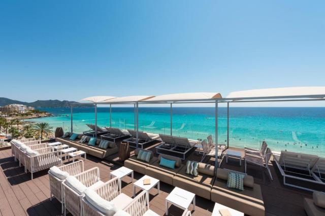 Mallorca - Cala Millor - hotel Kyrat Amarac - terasa na streche