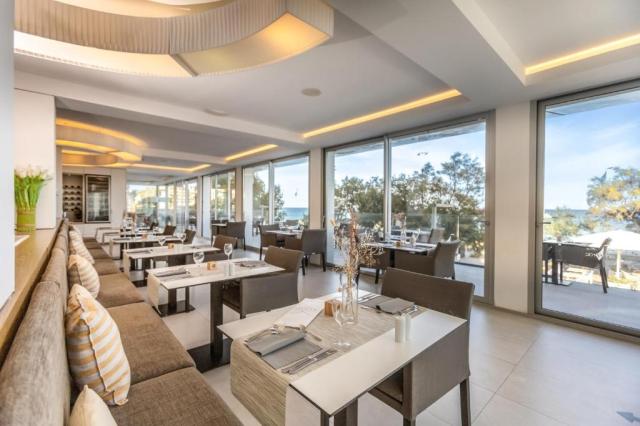 Mallorca - Cala Millor - hotel Kyrat Amarac - reštaurácia